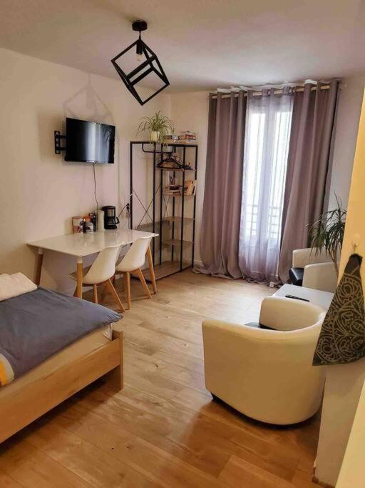 Appartement En Face De La Gare - Centre Ville Poitiers Esterno foto